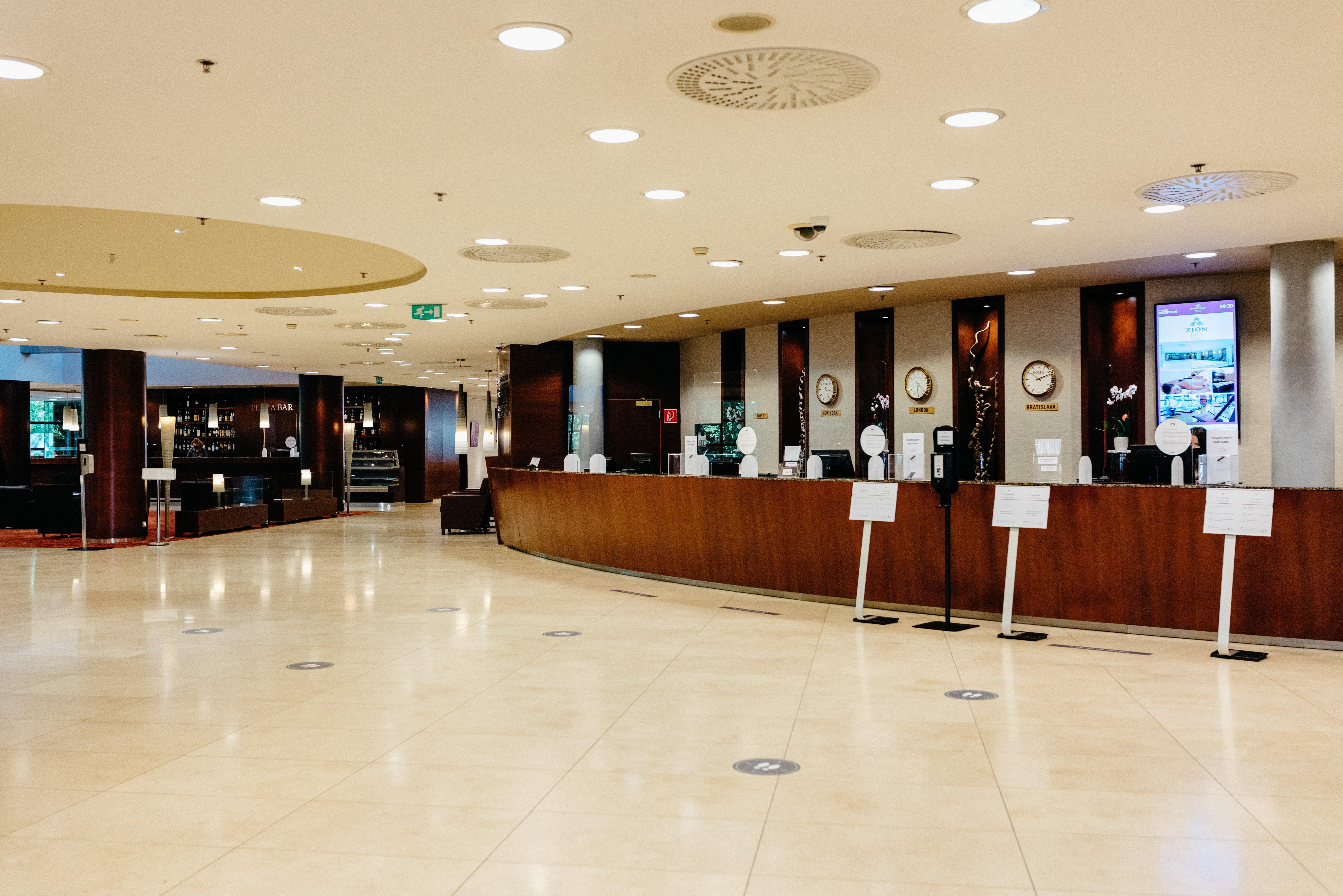 Crowne Plaza Bratislava By Ihg Hotel Luaran gambar