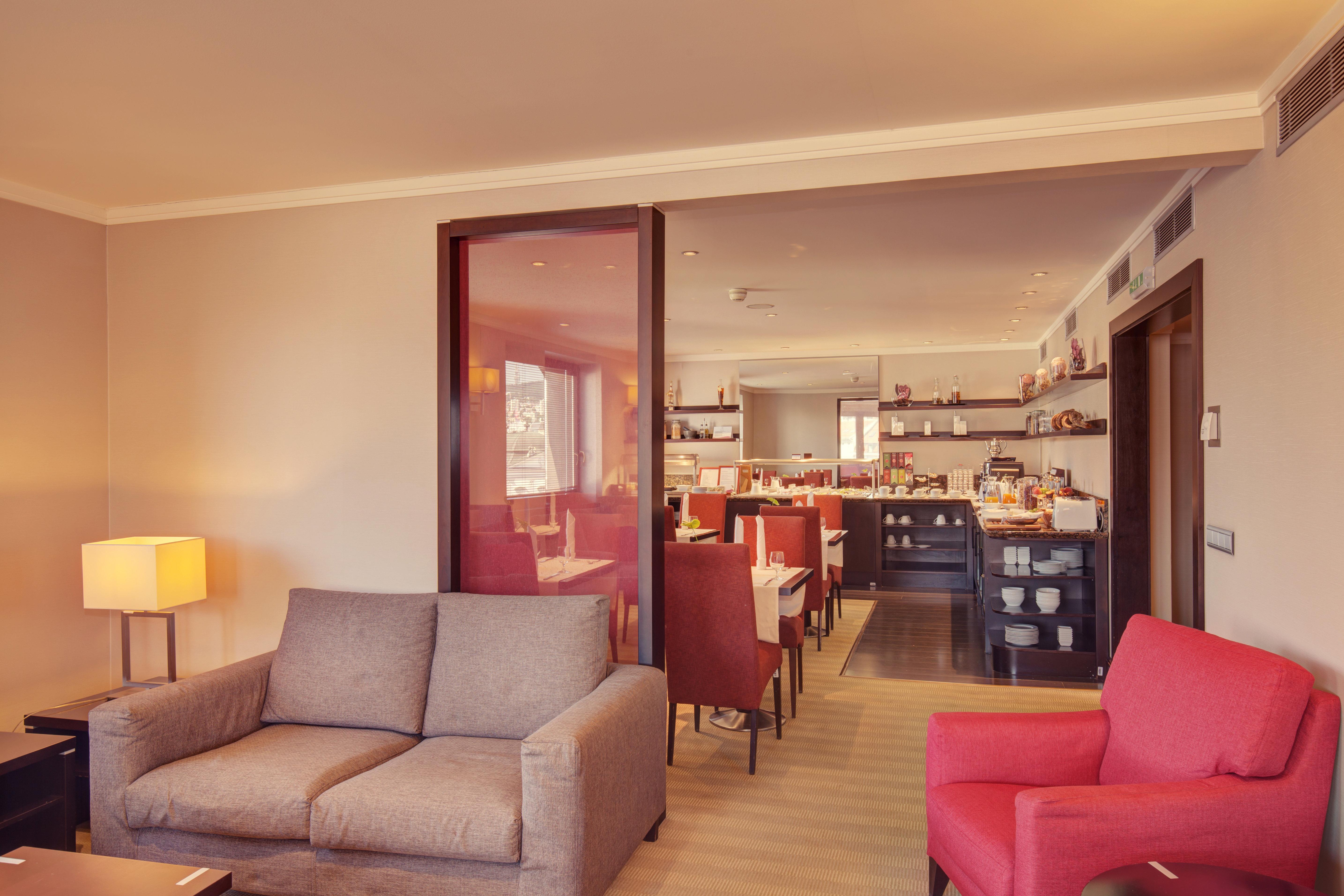 Crowne Plaza Bratislava By Ihg Hotel Luaran gambar