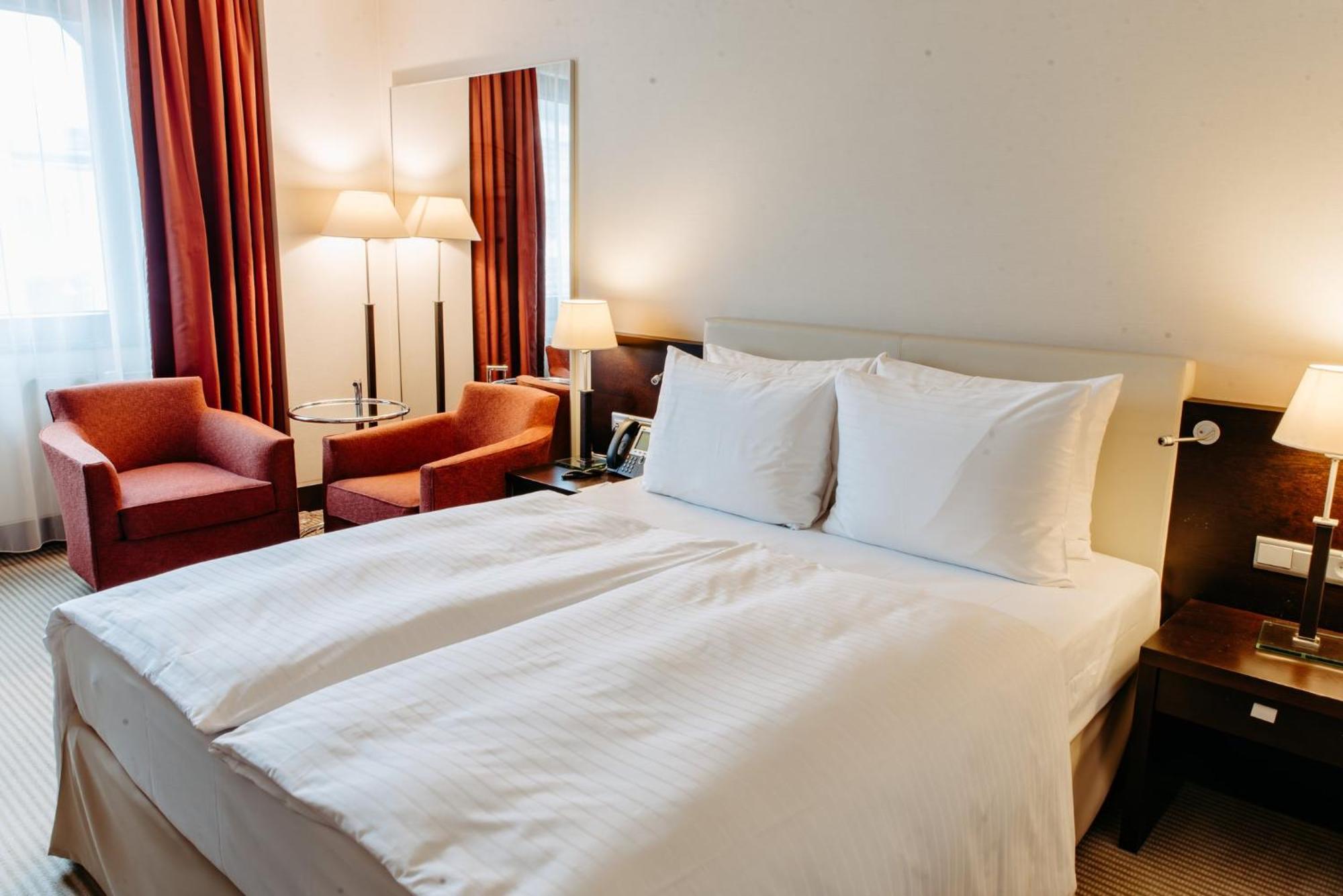 Crowne Plaza Bratislava By Ihg Hotel Luaran gambar
