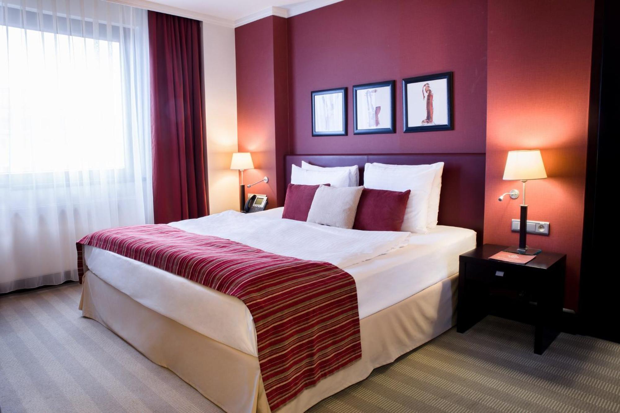 Crowne Plaza Bratislava By Ihg Hotel Luaran gambar