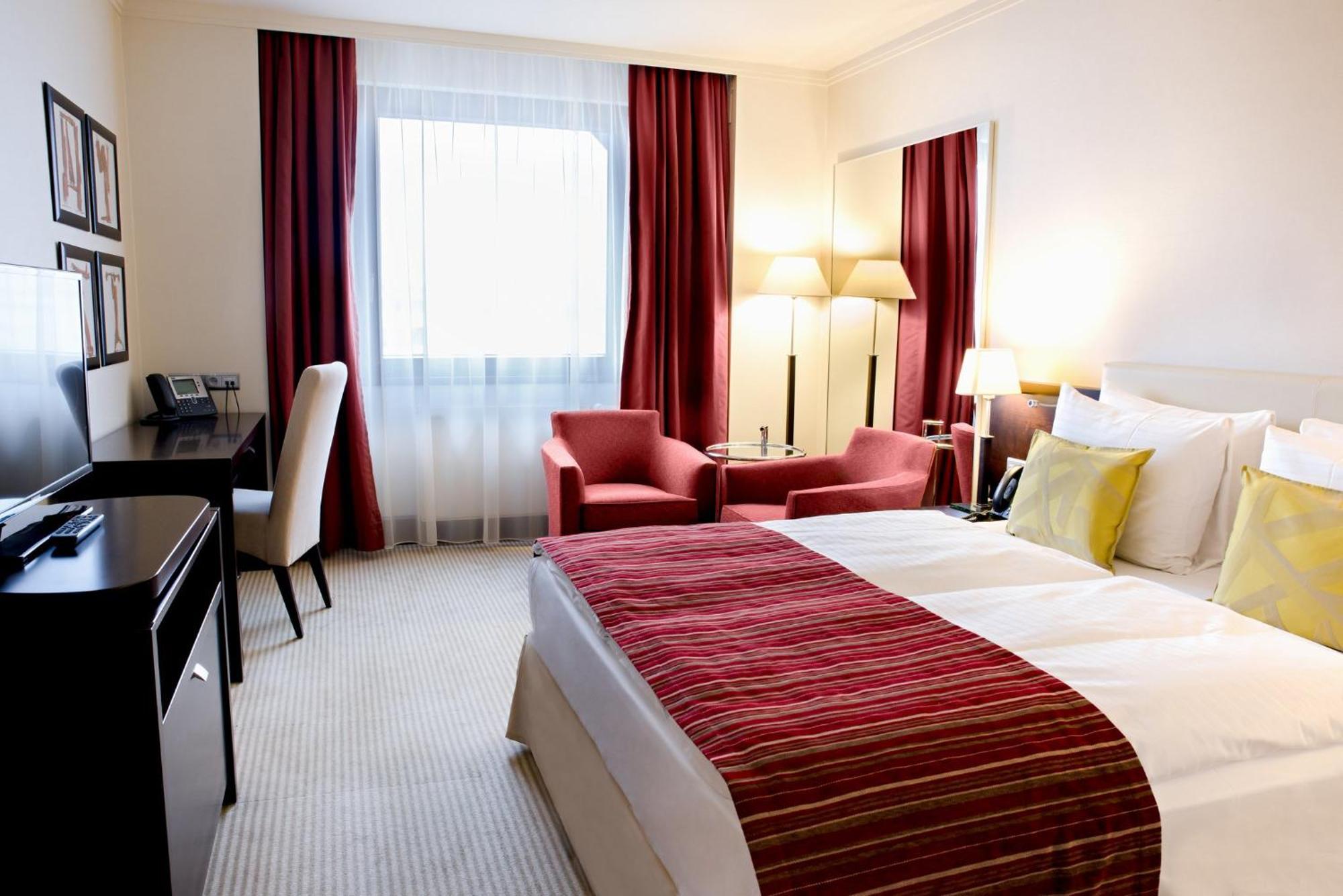 Crowne Plaza Bratislava By Ihg Hotel Luaran gambar