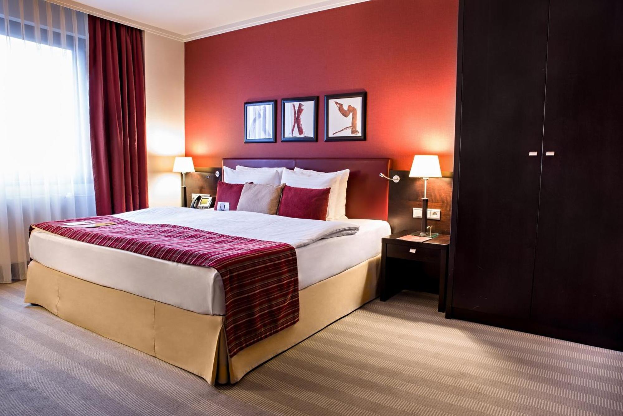 Crowne Plaza Bratislava By Ihg Hotel Luaran gambar