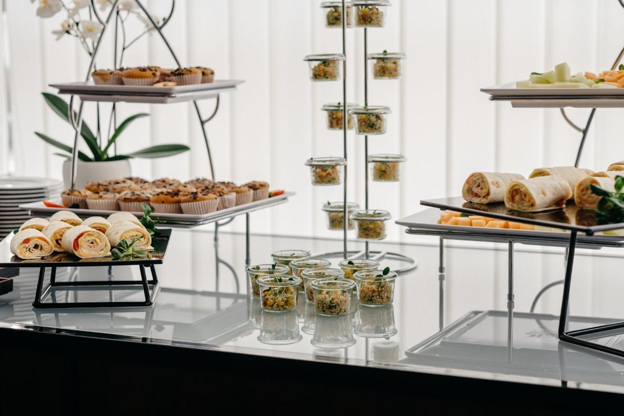 Crowne Plaza Bratislava By Ihg Hotel Luaran gambar