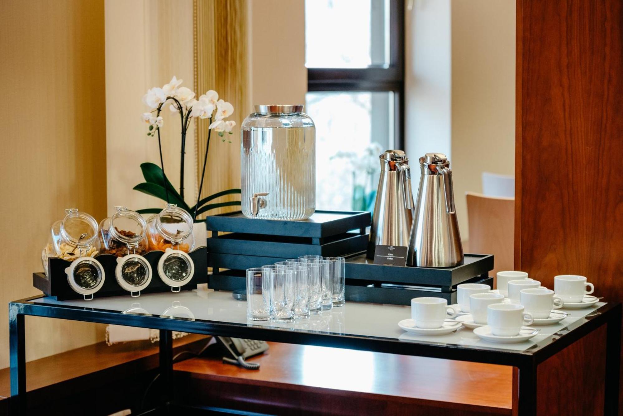 Crowne Plaza Bratislava By Ihg Hotel Luaran gambar