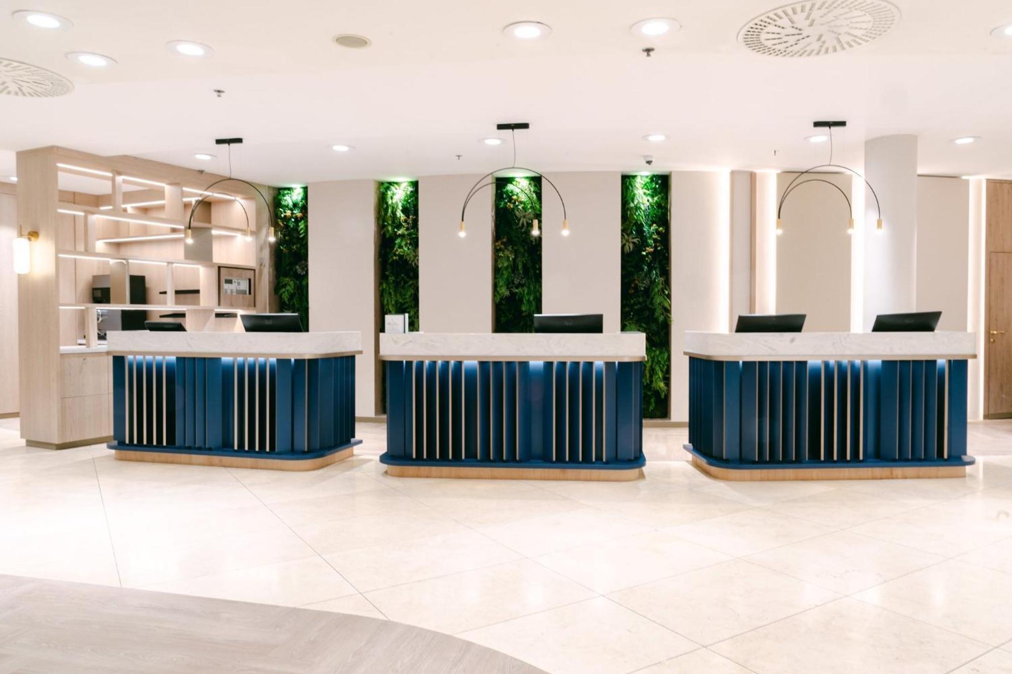 Crowne Plaza Bratislava By Ihg Hotel Luaran gambar