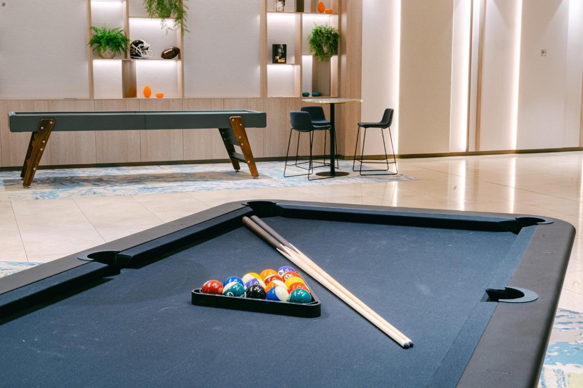 Crowne Plaza Bratislava By Ihg Hotel Luaran gambar