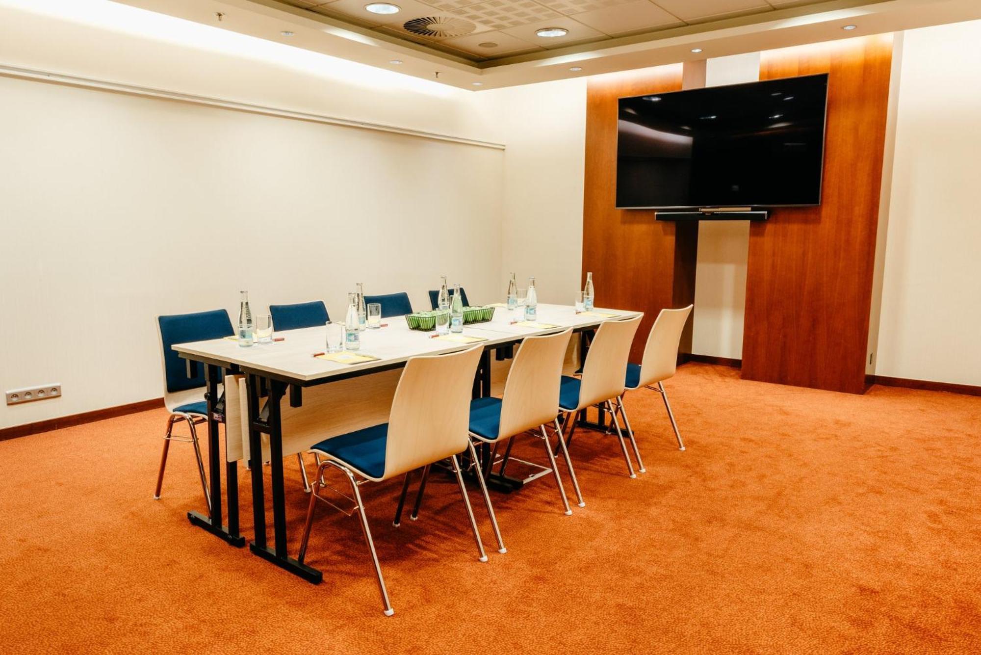 Crowne Plaza Bratislava By Ihg Hotel Luaran gambar